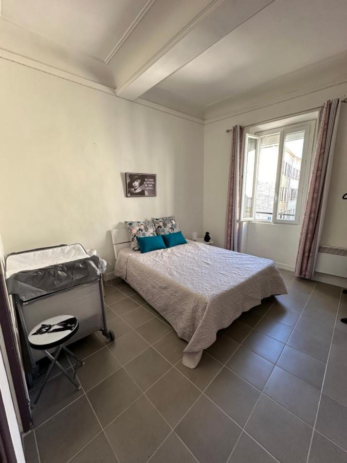 Chez Coco Et Herve Etage Sigean Esterno foto