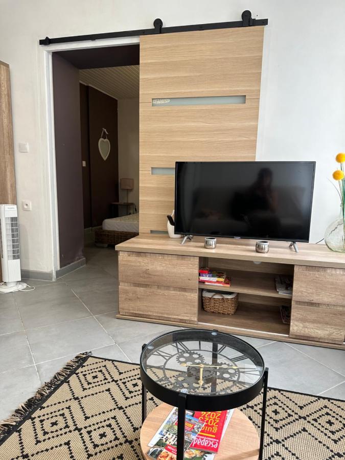 Chez Coco Et Herve Etage Sigean Esterno foto
